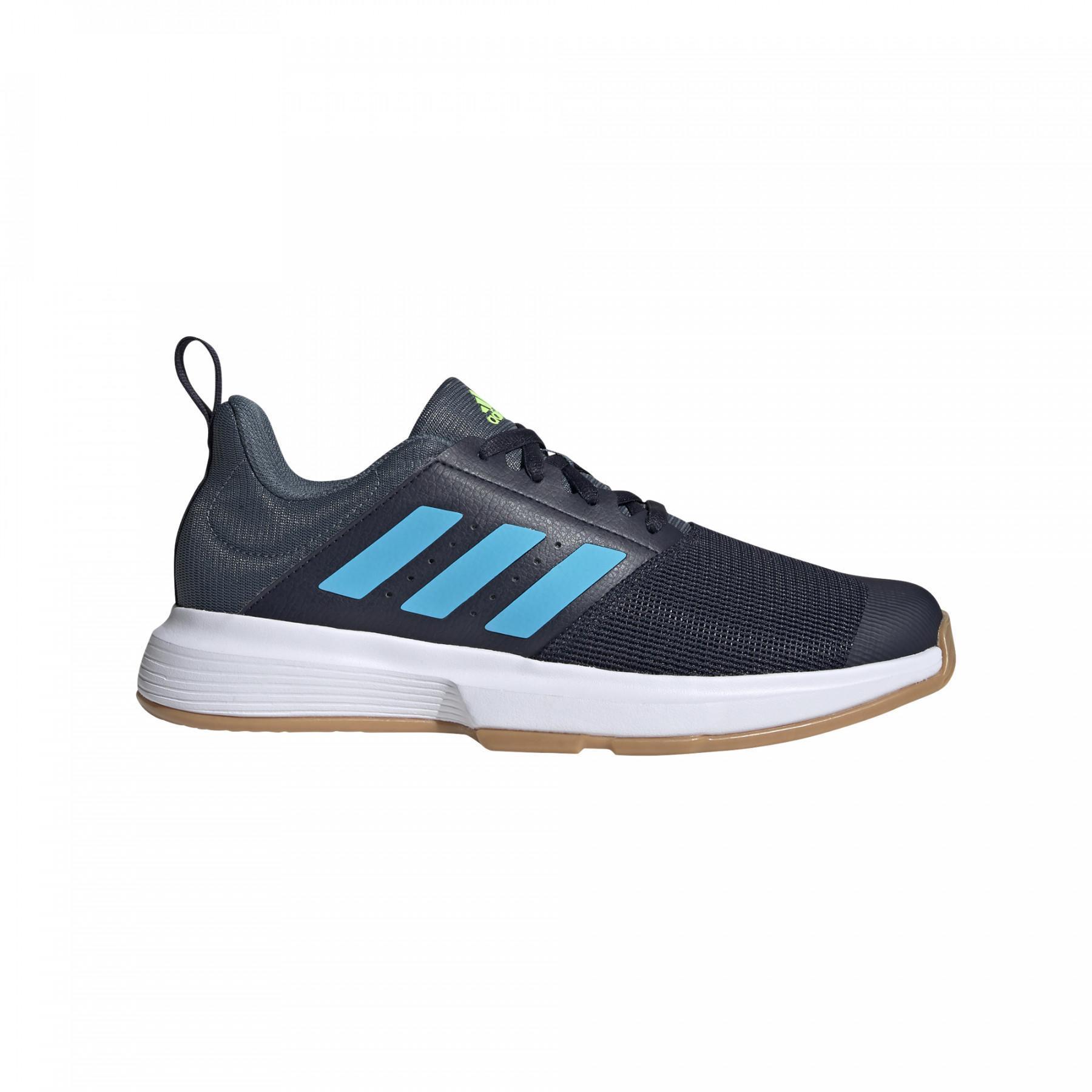 Adidas Essence indoor