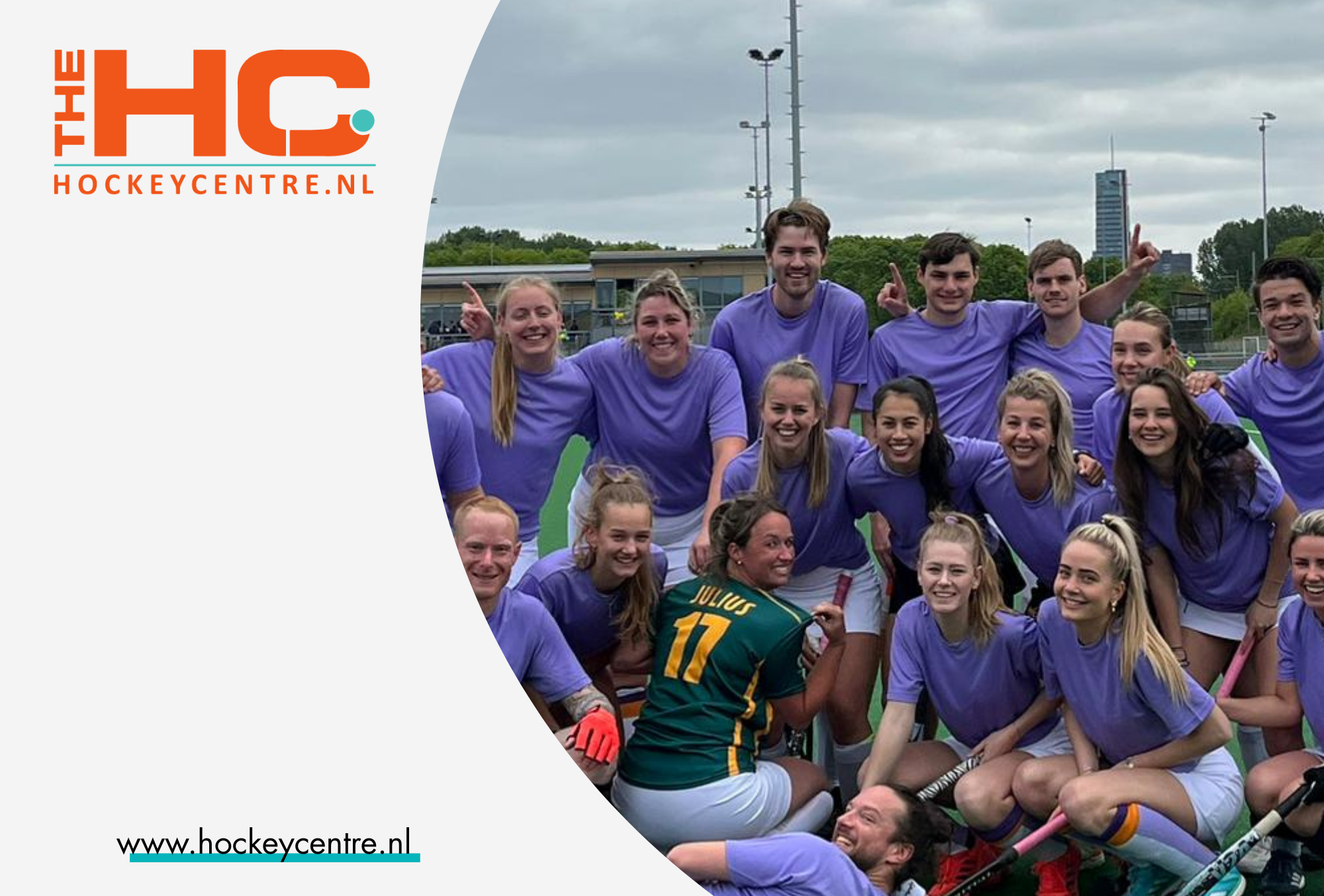 TEAMSHIRTS MET BIJPASSENDE SOKKEN